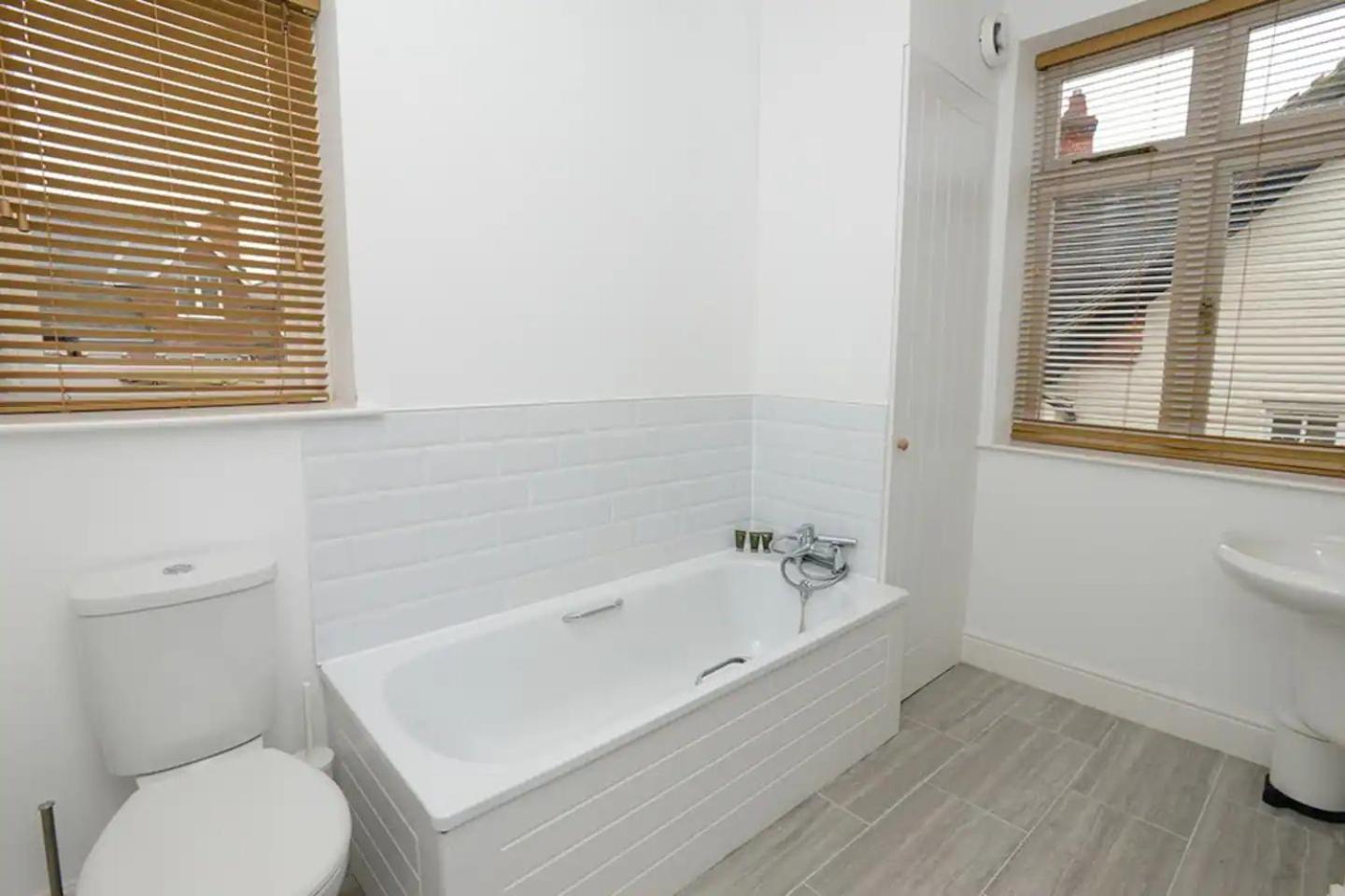 The Dagmar Grove Apartments Nottingham Buitenkant foto
